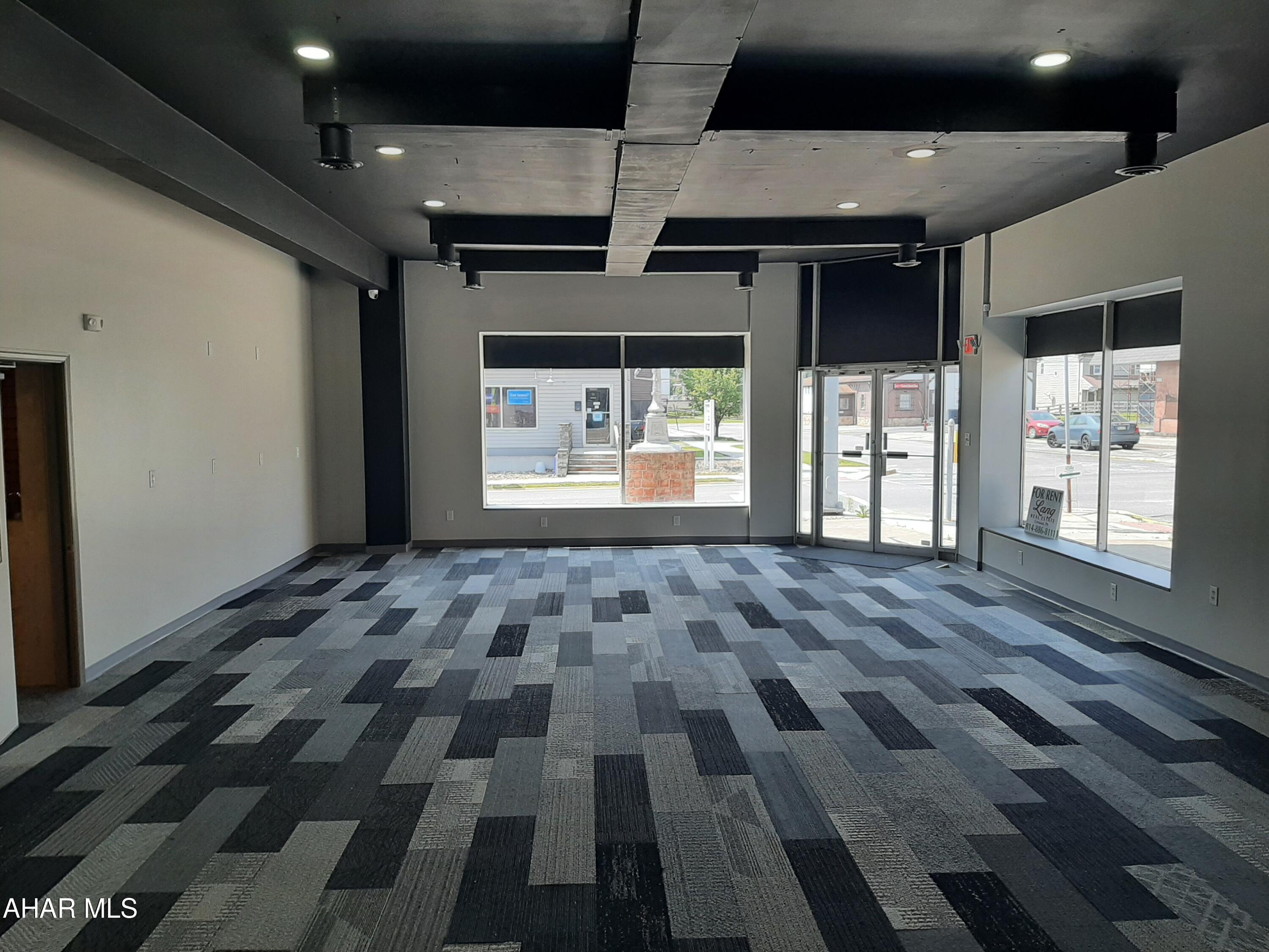 None - Commercial Lease