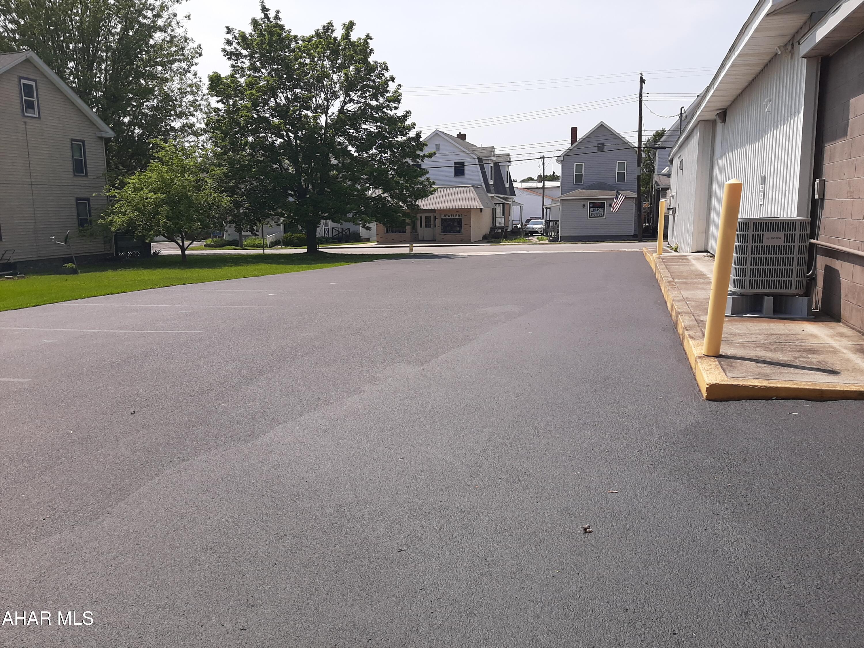 None - Commercial Lease