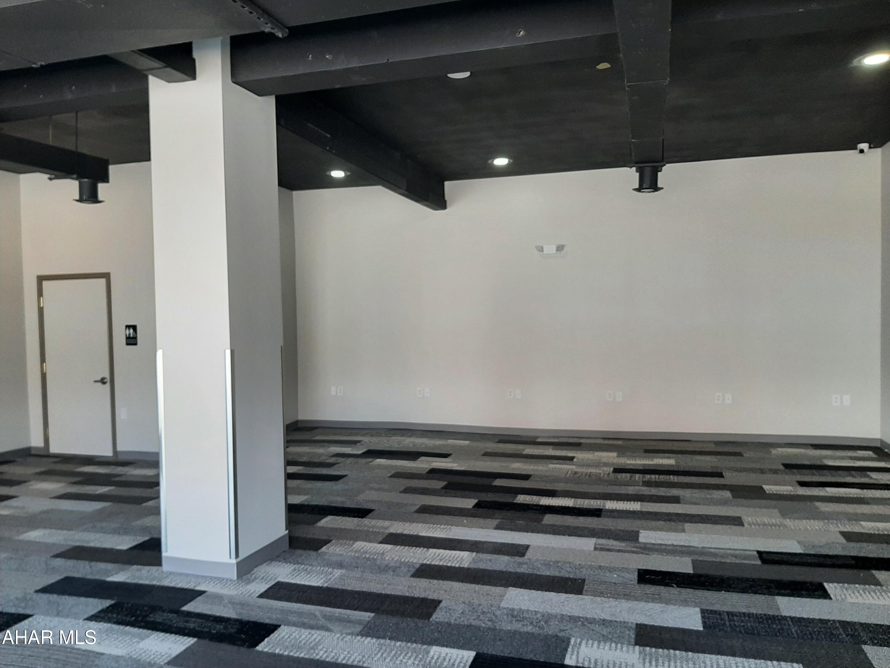 None - Commercial Lease