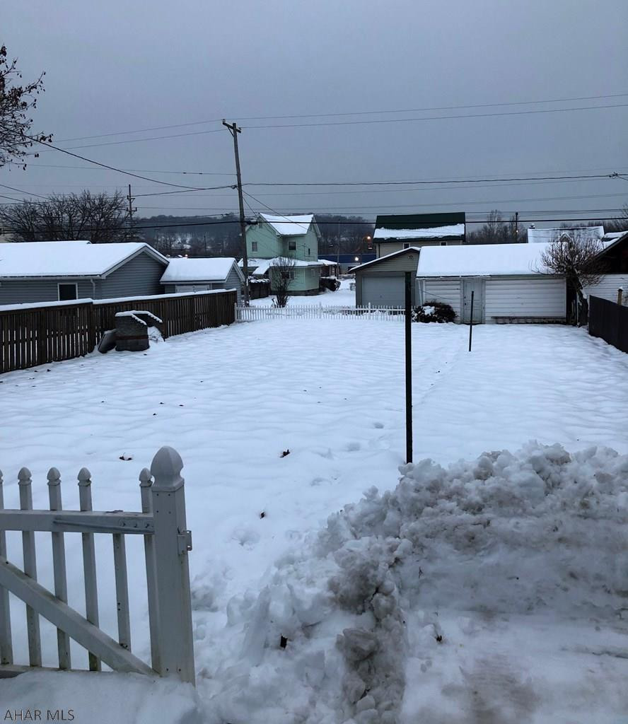 Unknown - Residential