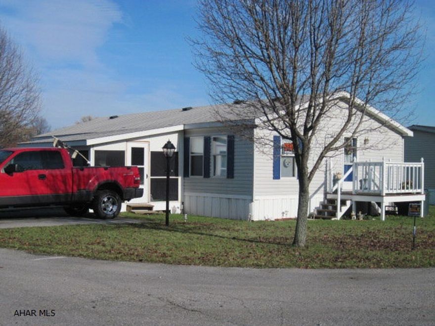 Nice doublewide 28 x 56 - 1998 Hollypark, thermo windows, vaulted ceilings, garden tub, newer screened in porch. Lot rent $375 a month, includes water, sewer, and trash.