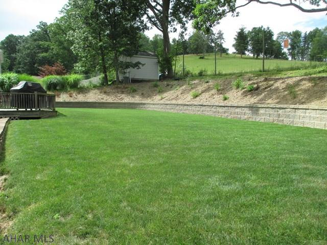 Maple Hollow - Residential