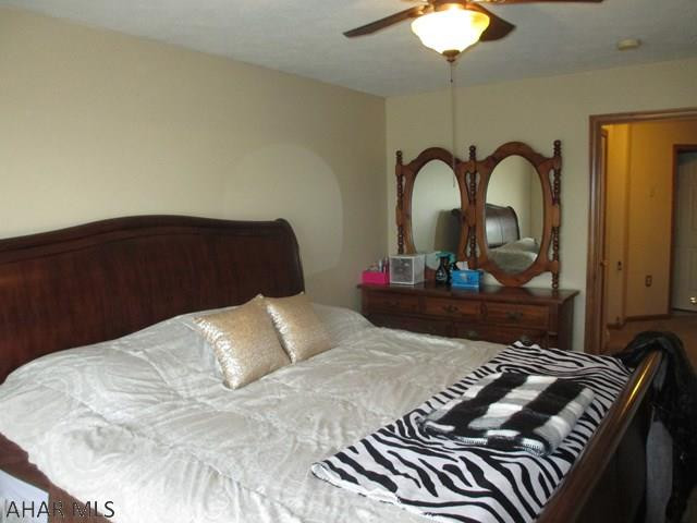 Maple Hollow - Residential