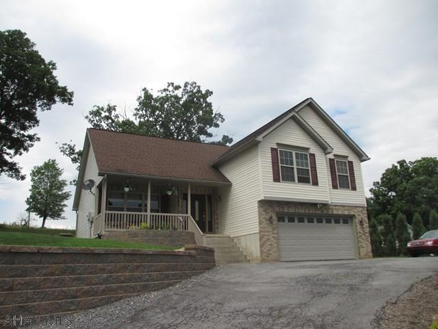 Maple Hollow - Residential