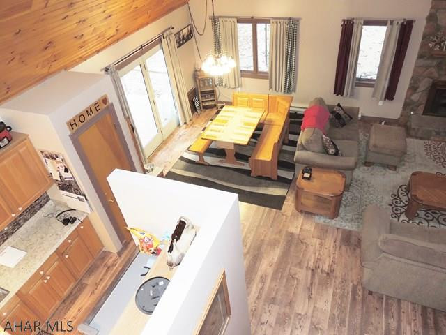 Glendale Yearound - Residential