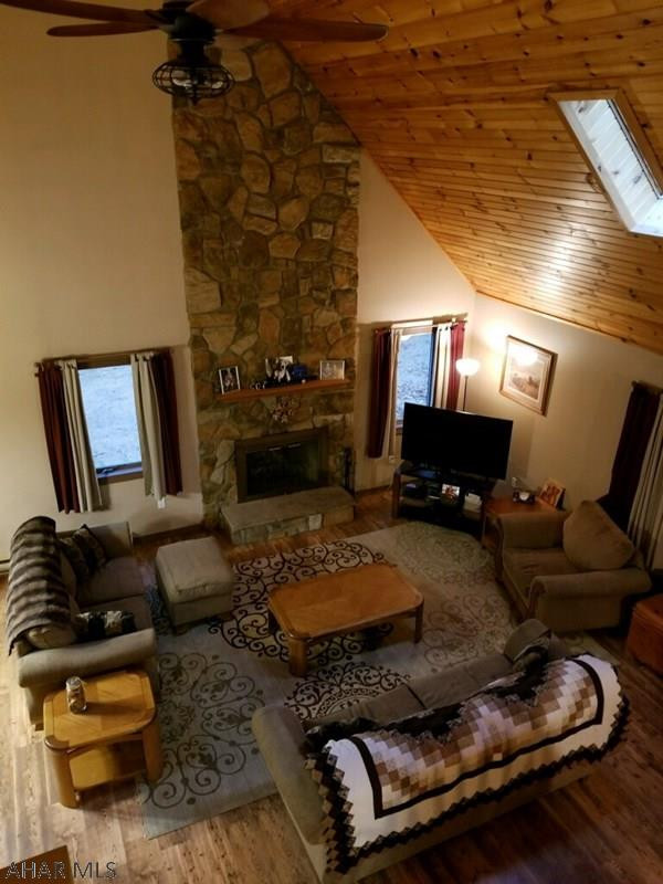 Glendale Yearound - Residential