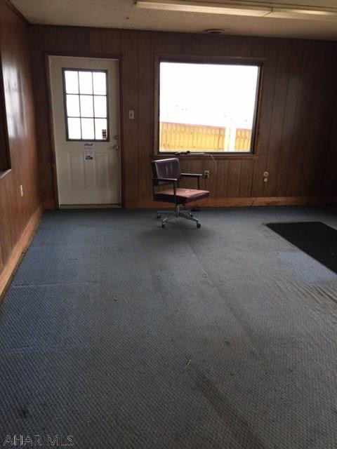 Pleasant Valley - Commercial Sale