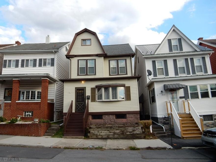 Beautiful, well kept home located on Bell Avenue. The house features a nice living space and kitchen on the first floor, with 3 bedrooms and a bath on the second floor.  The third floor is finished without heat, but gives you some extra square footage to use as a extra room. This nice, clean and a great future home!