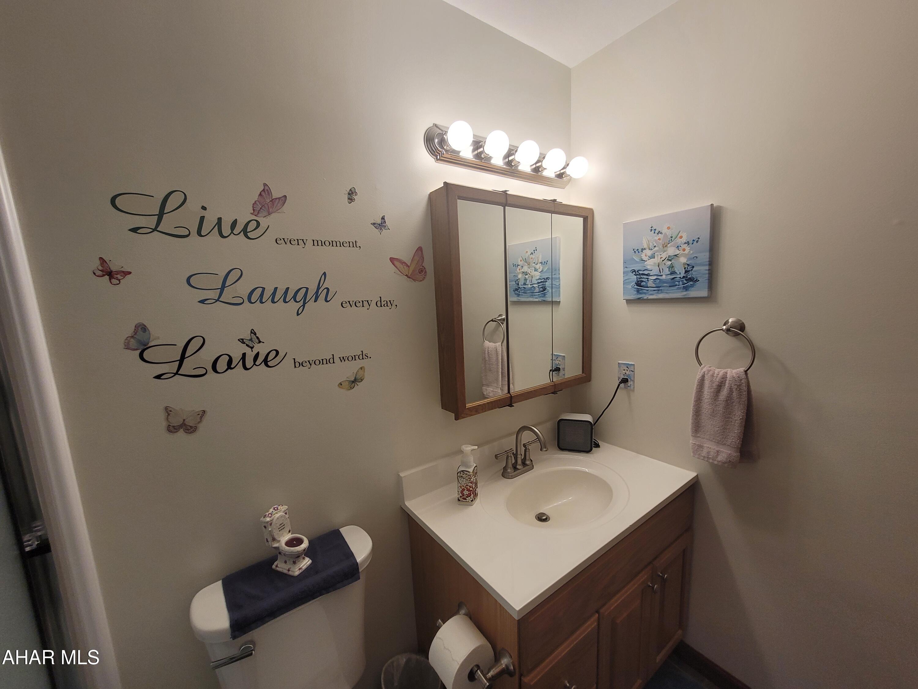 Glendale Yearound - Residential