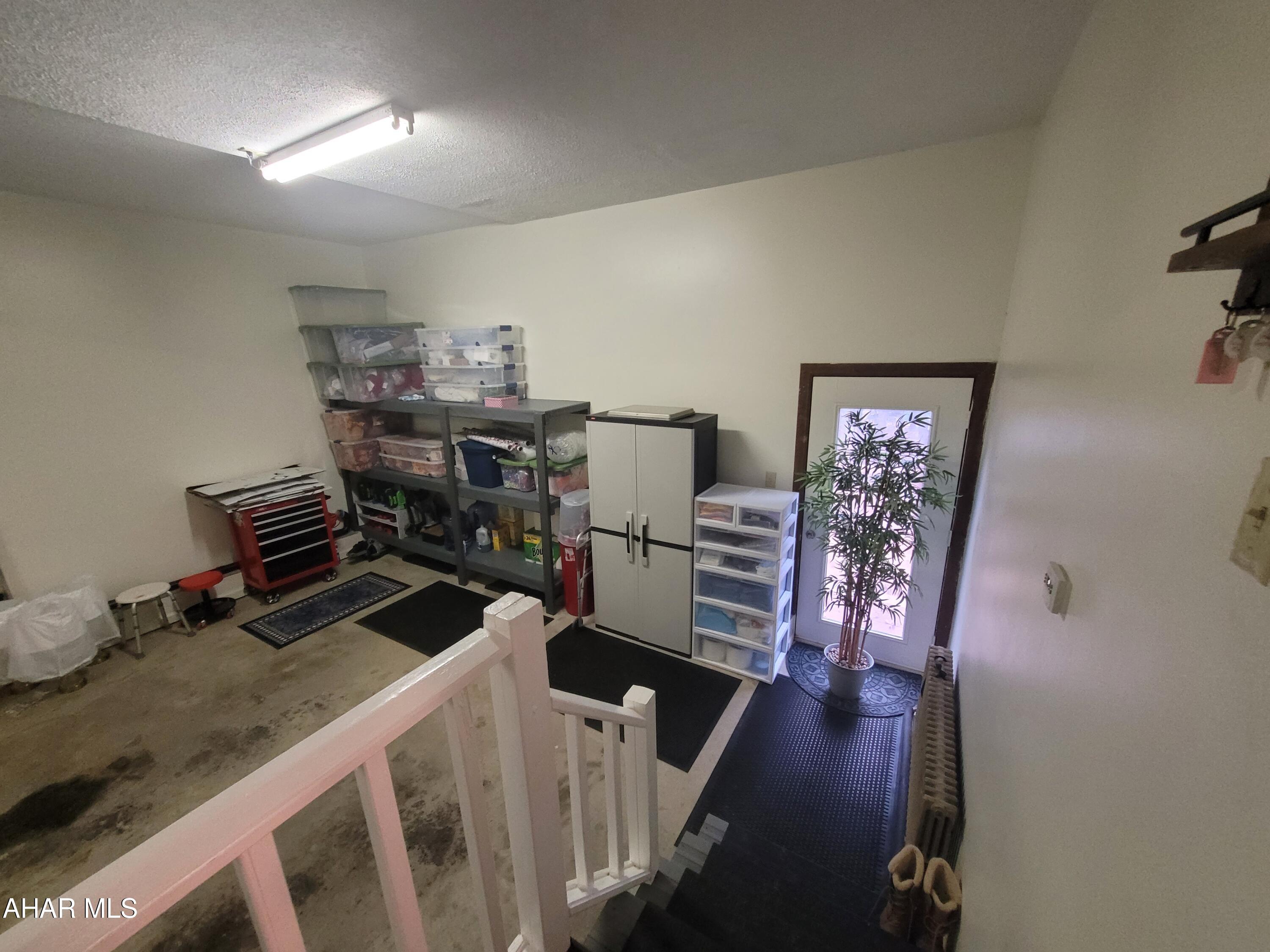 Glendale Yearound - Residential