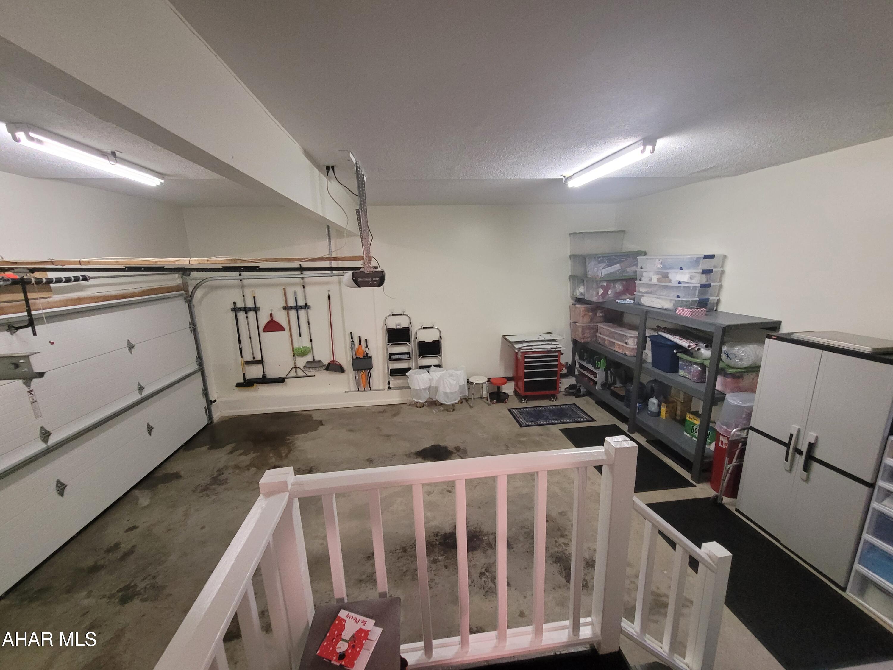 Glendale Yearound - Residential