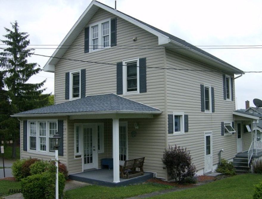 Ebensburg- 4 BR 2 bath home featuring new windows, siding & roof. Well insulated with central air. Gas FA heat.1st floor BR & bath as well as laundry.  1 car integral garage. Corner lot. Move in condition! Priced to sell!