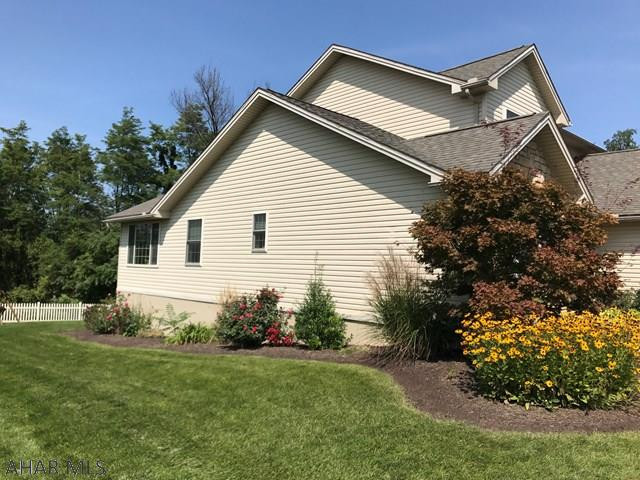 Pine Croft - Residential