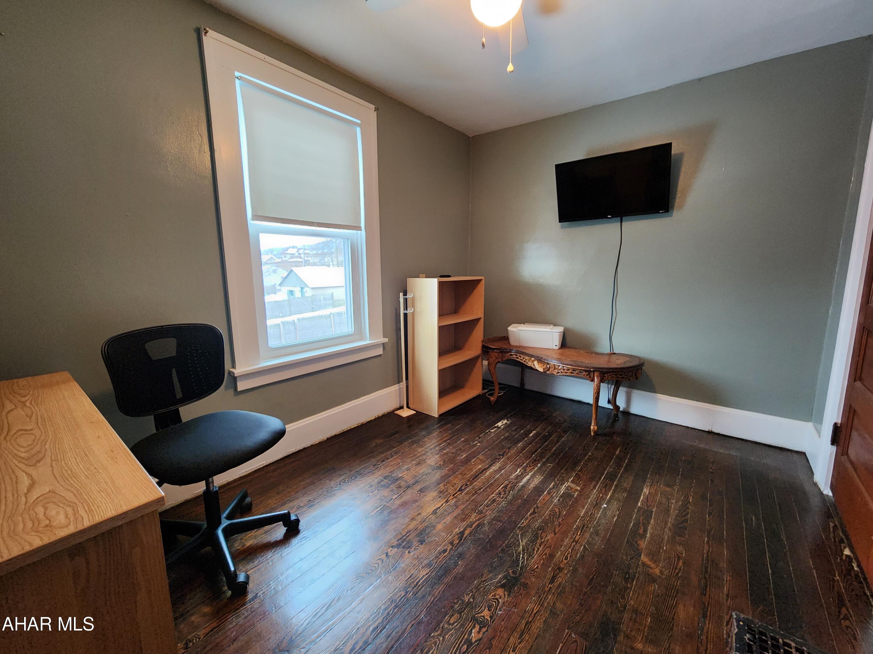 Juniata - Residential