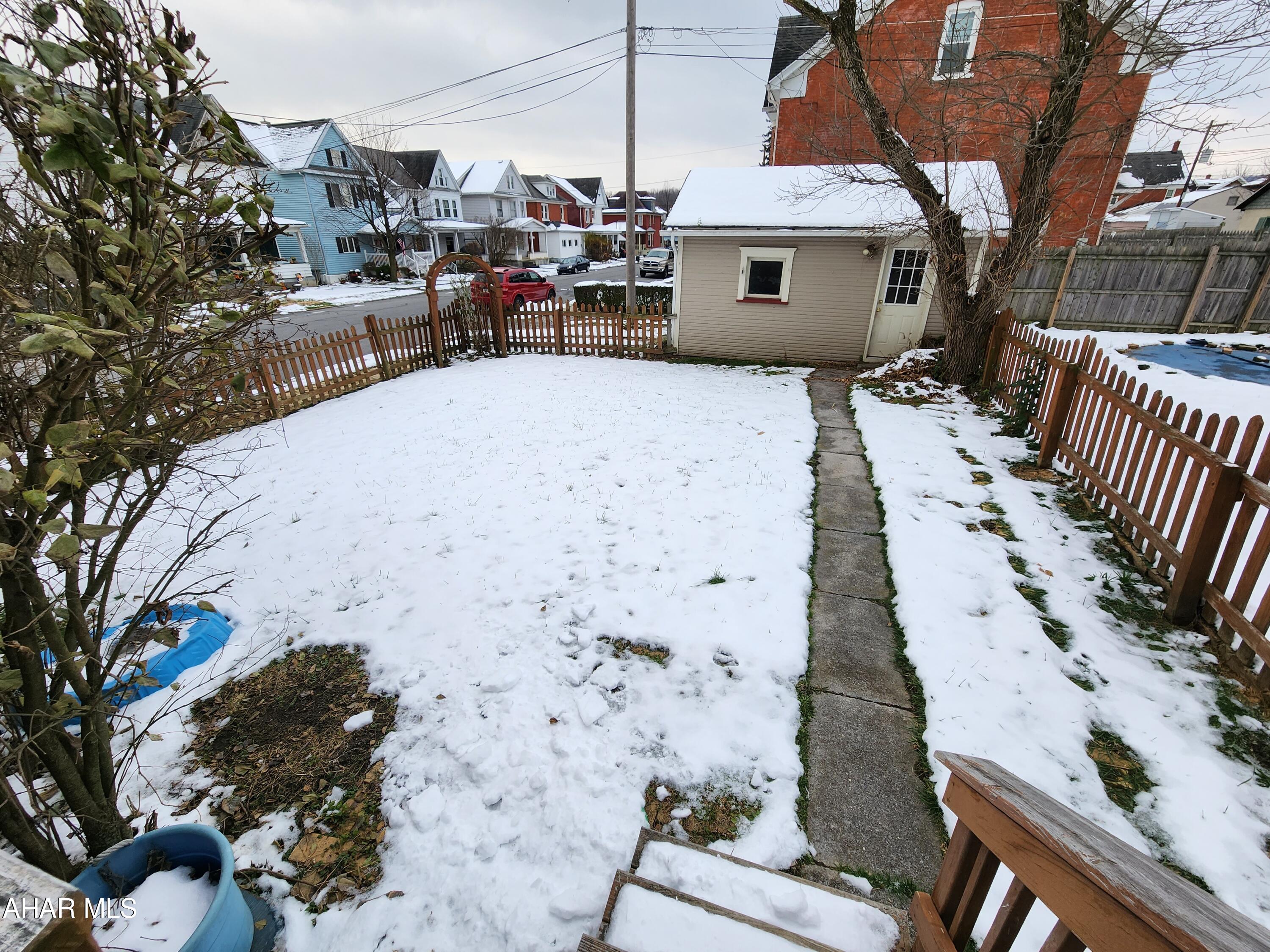 Juniata - Residential