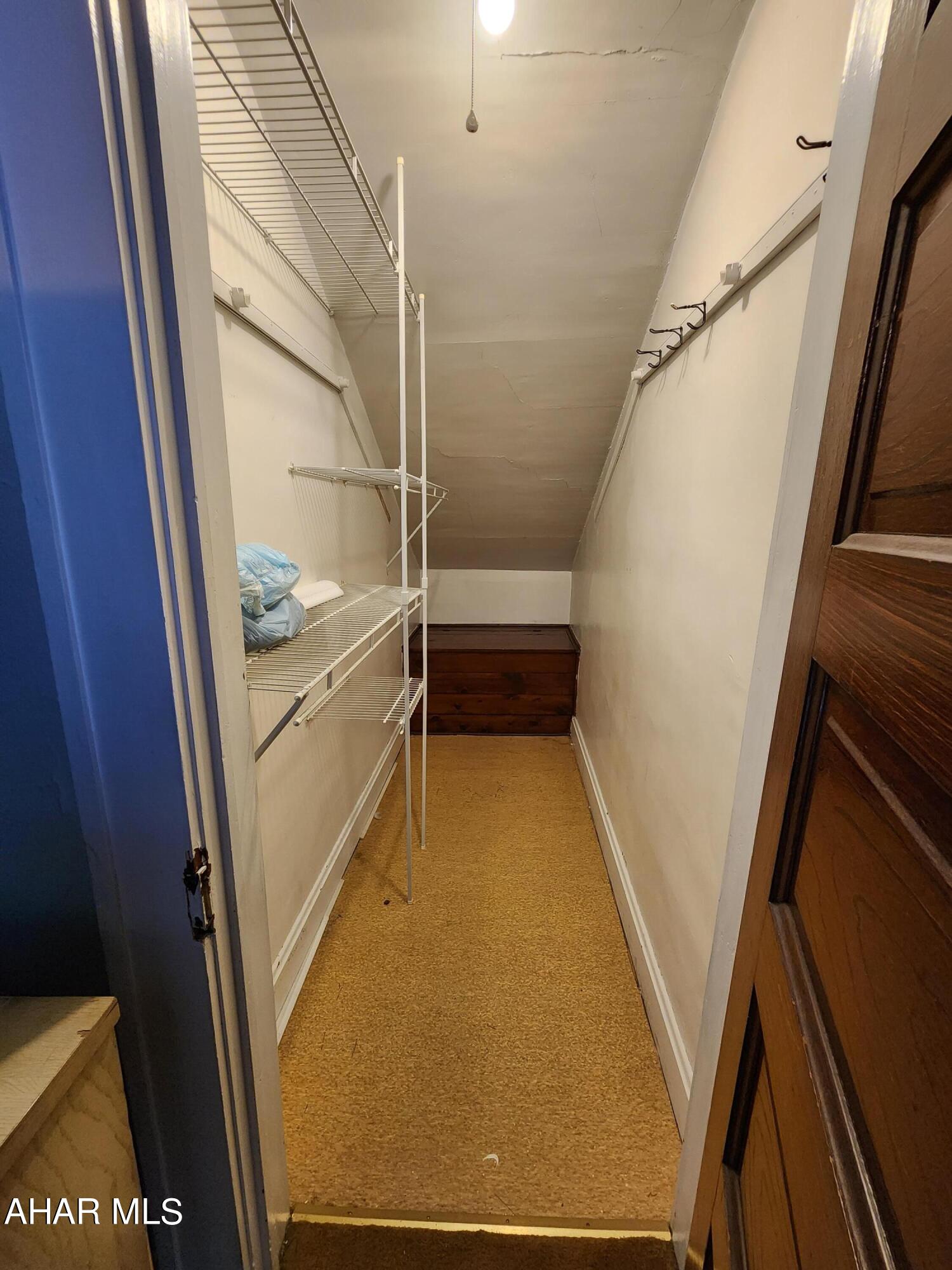 Juniata - Residential