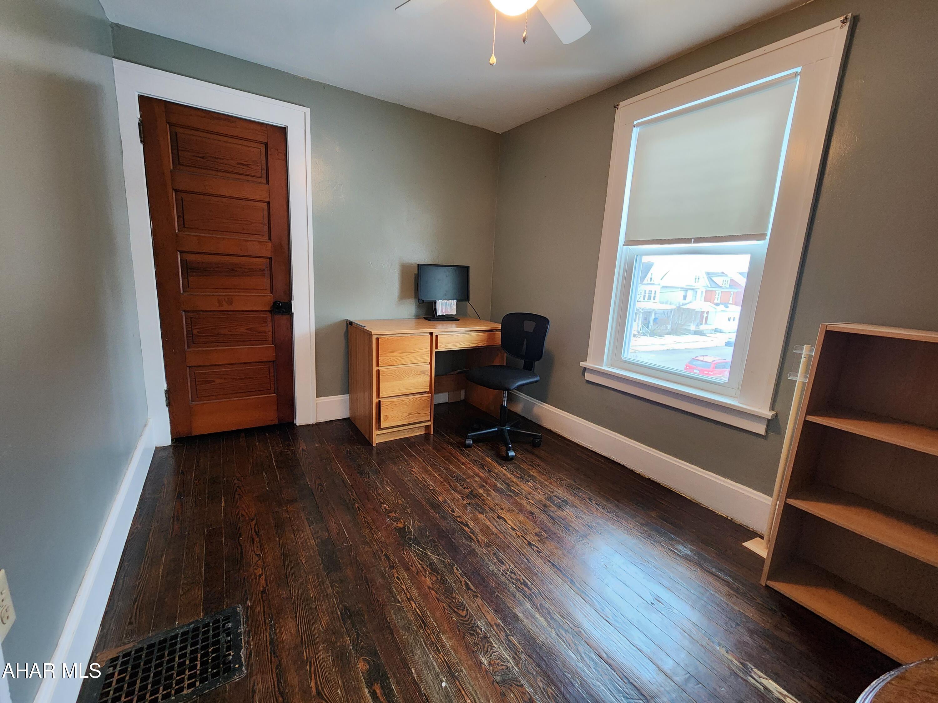 Juniata - Residential