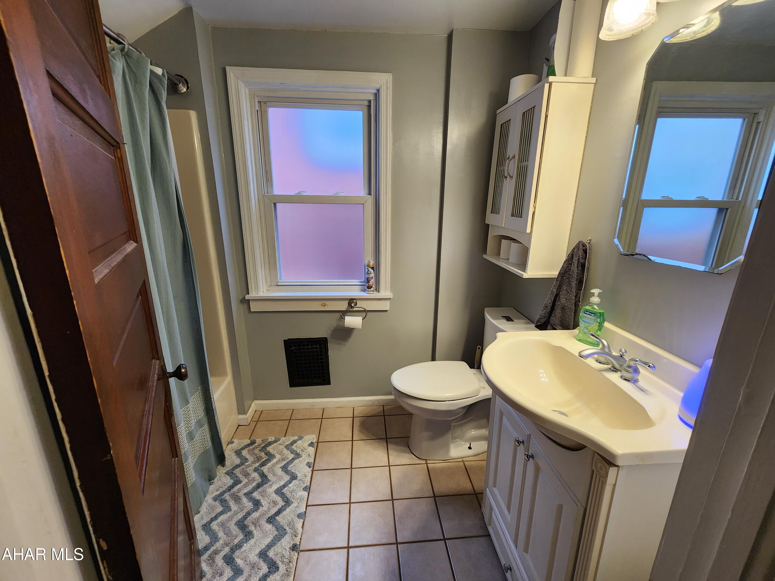 Juniata - Residential