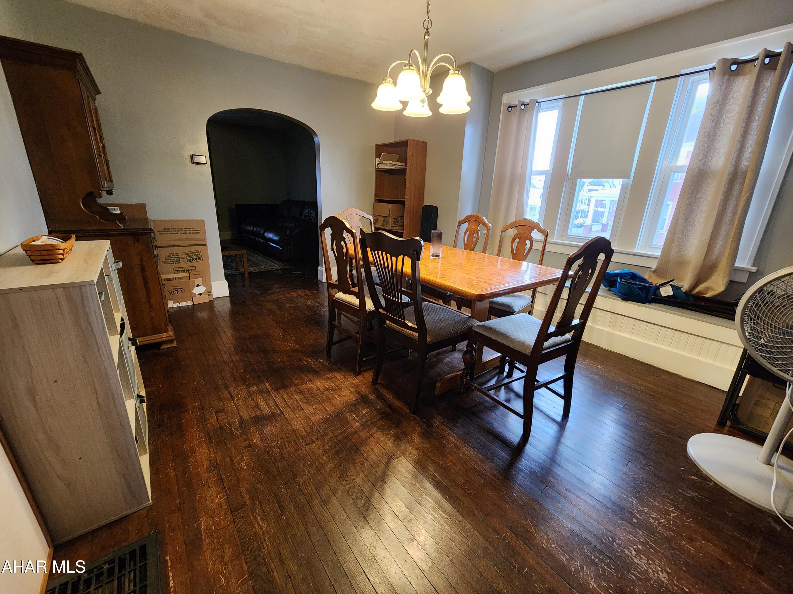 Juniata - Residential