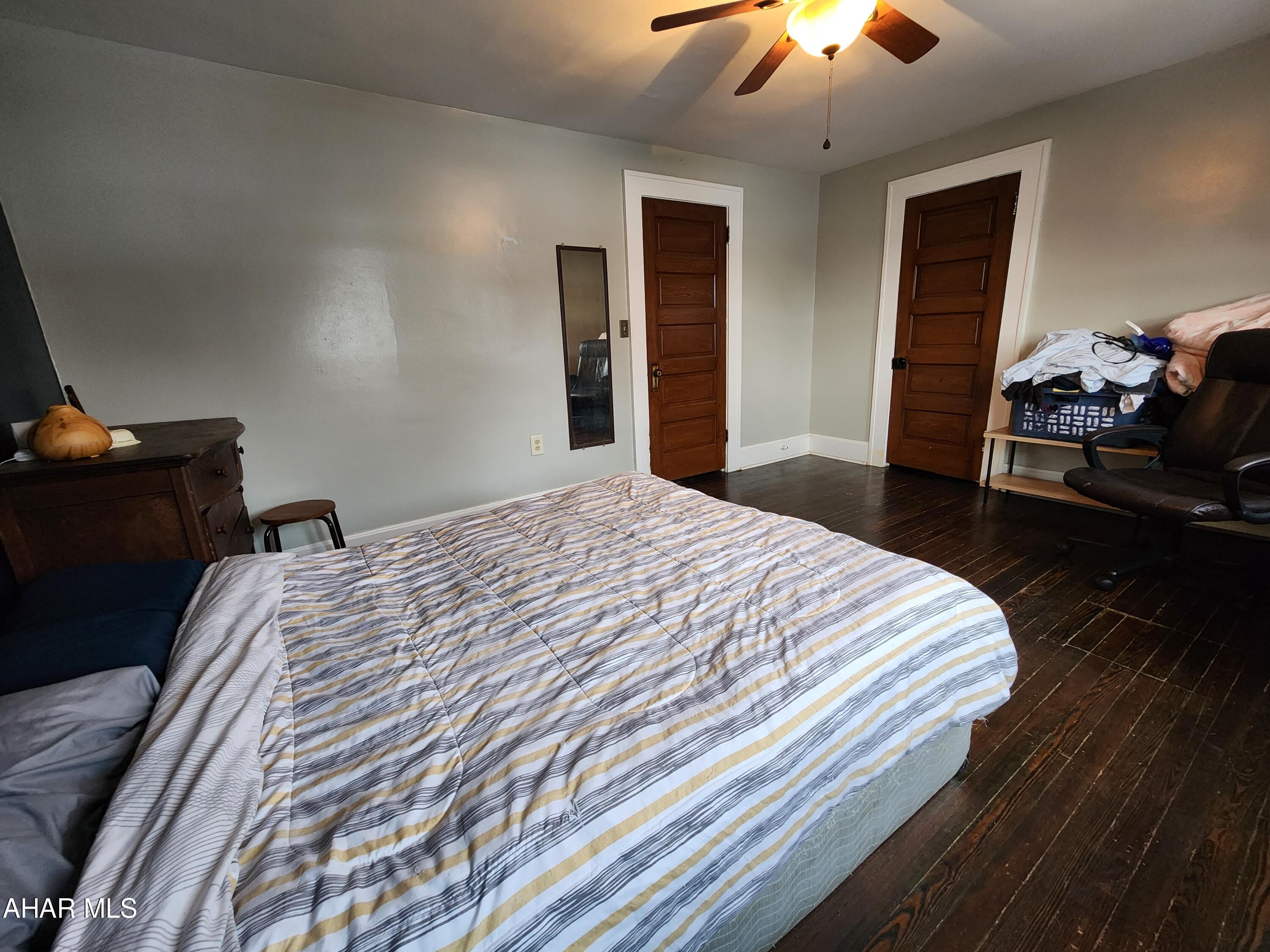 Juniata - Residential