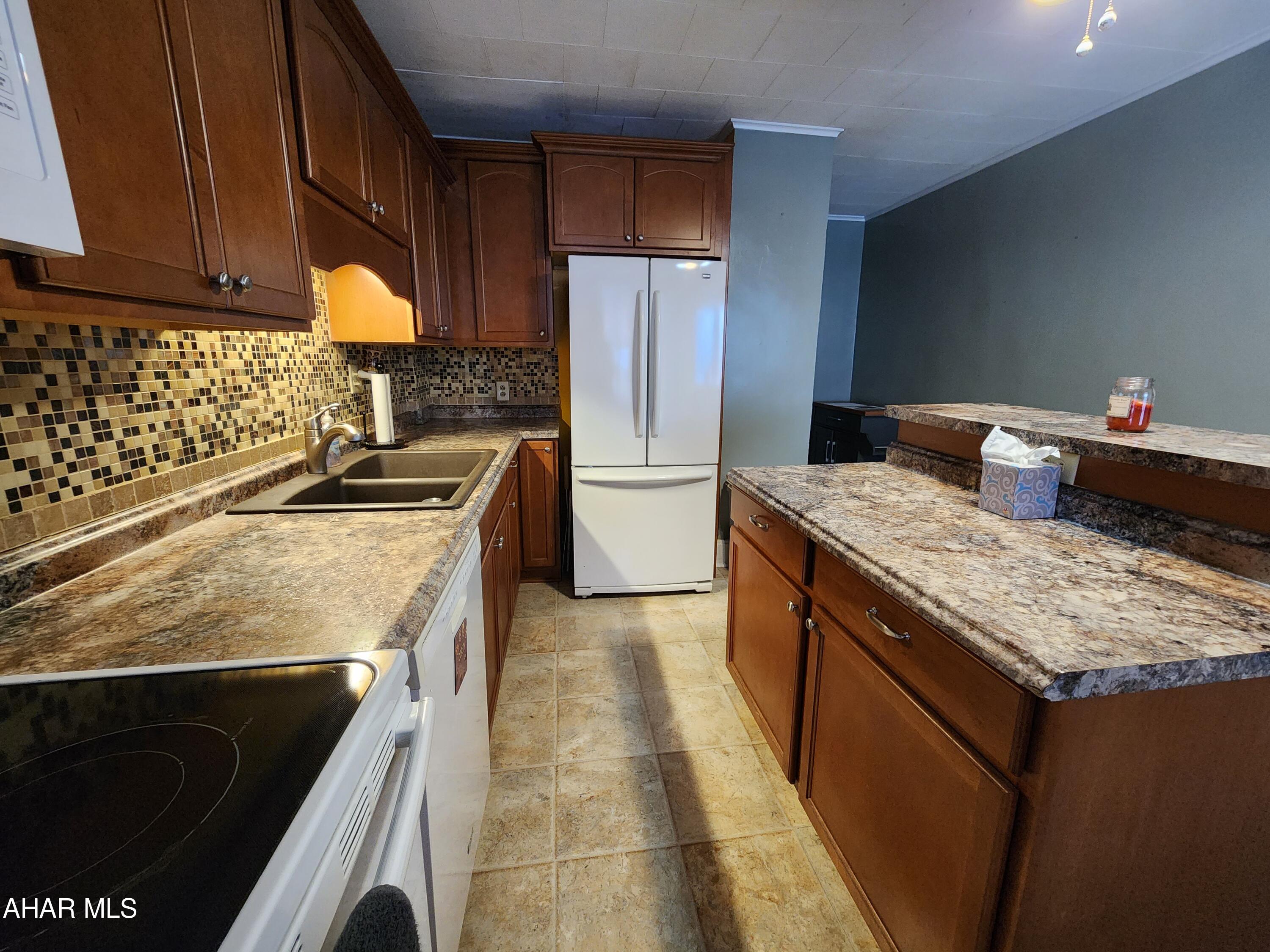 Juniata - Residential