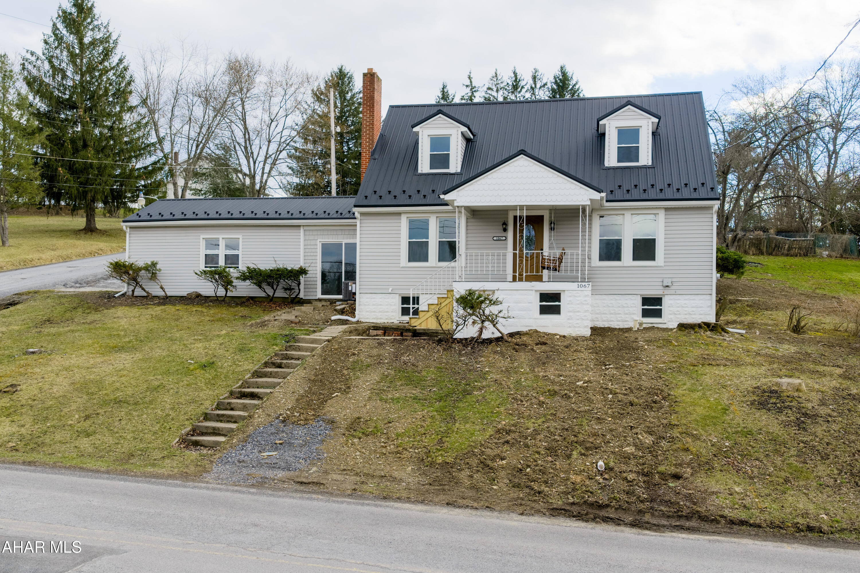 Juniata - Residential