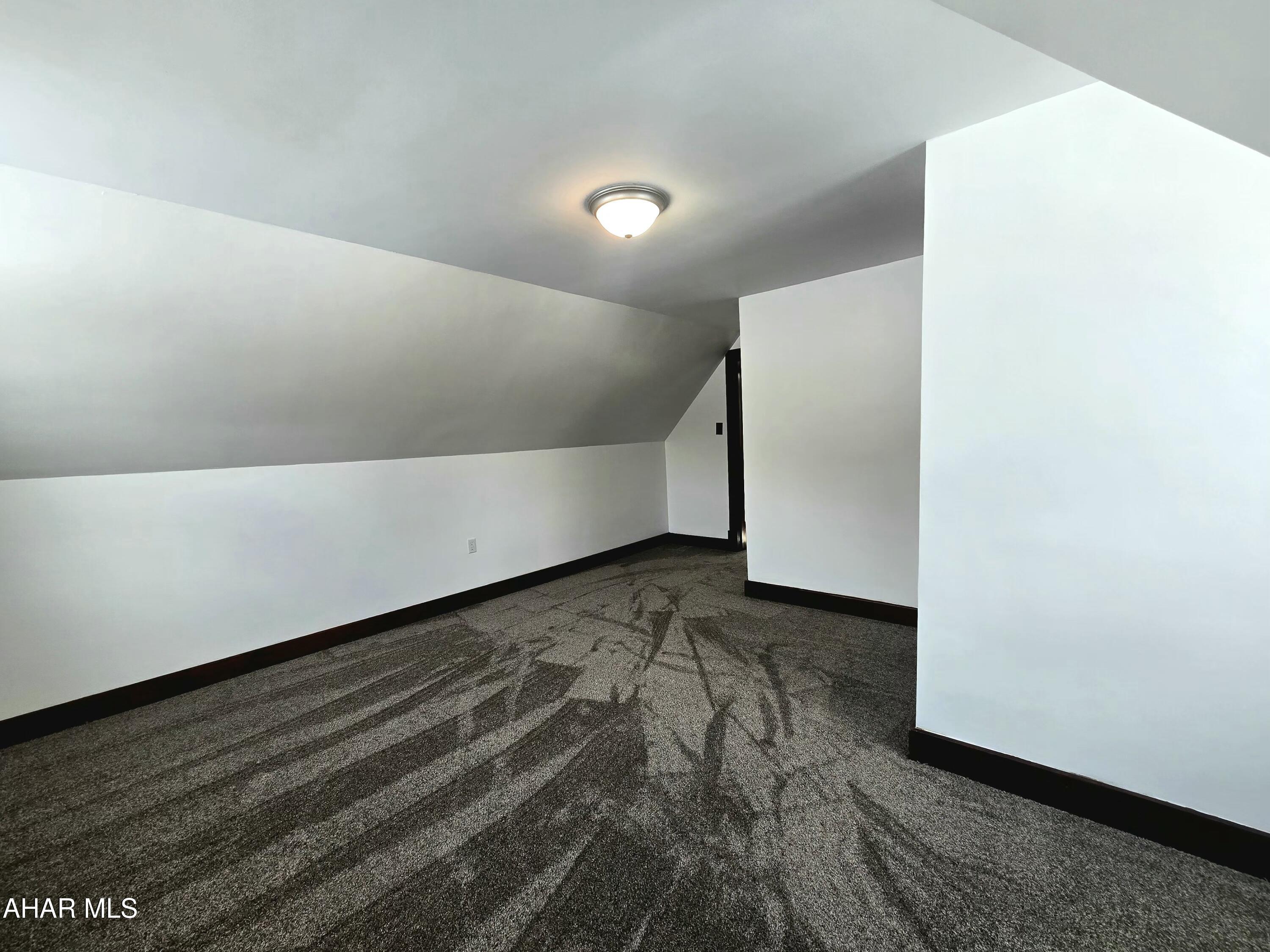 Juniata - Residential