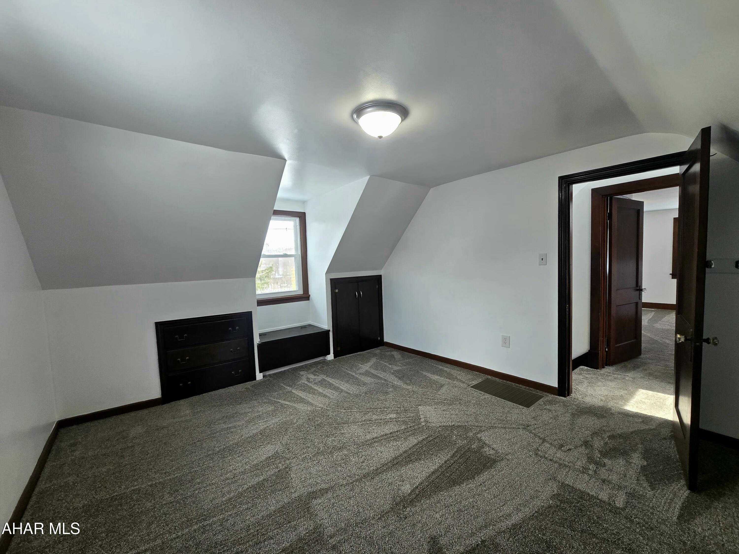 Juniata - Residential