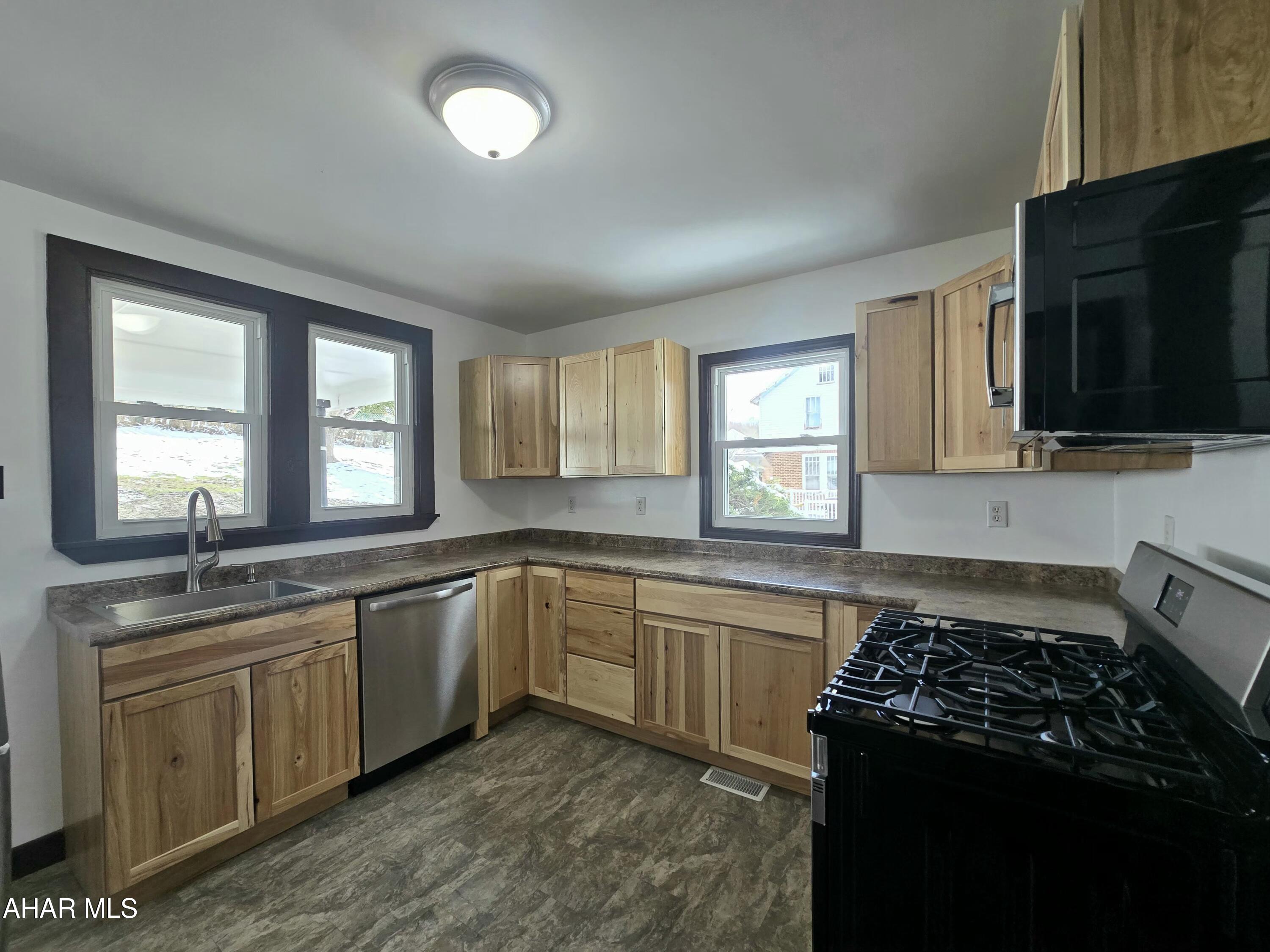 Juniata - Residential