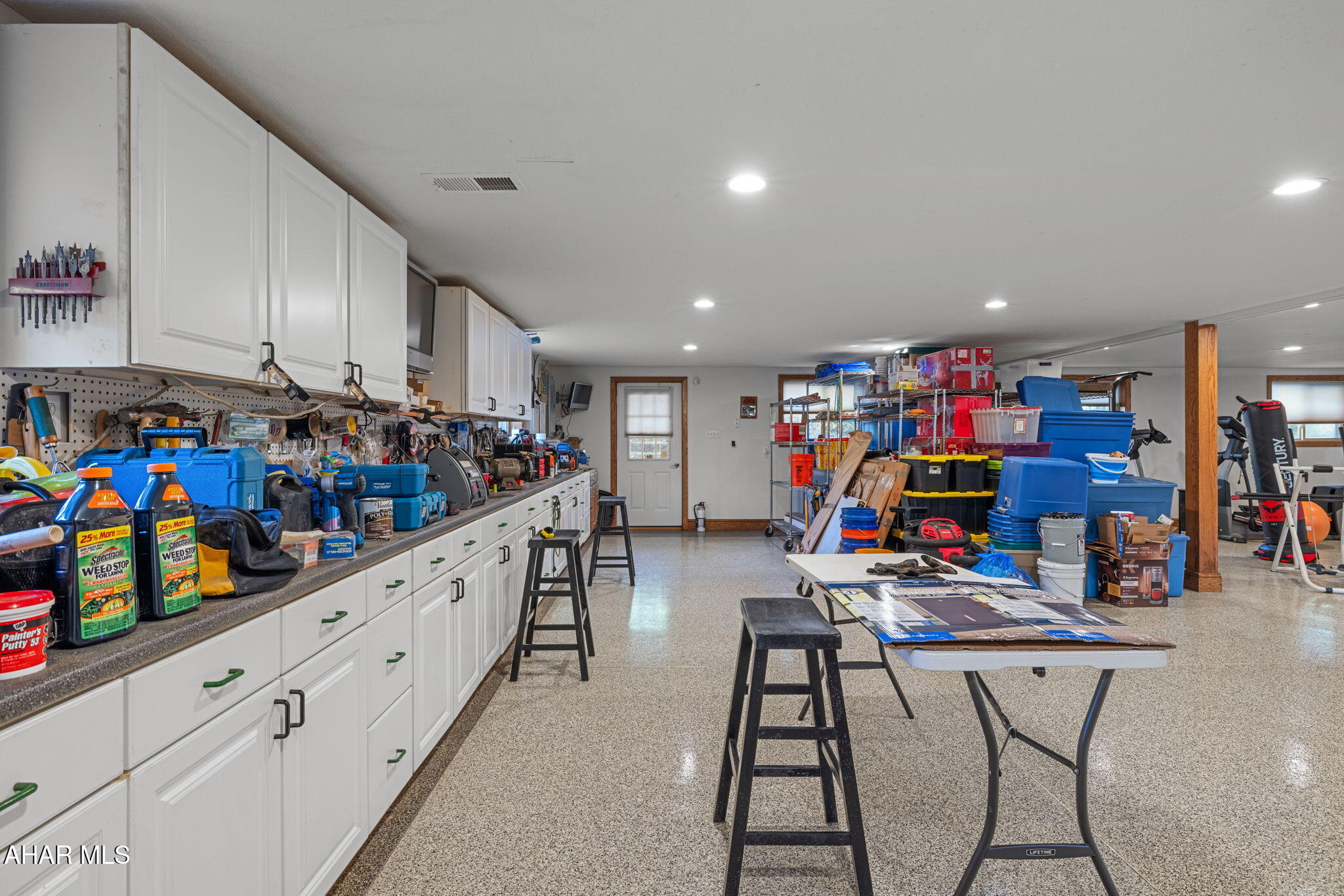 Rolling Hills - Residential