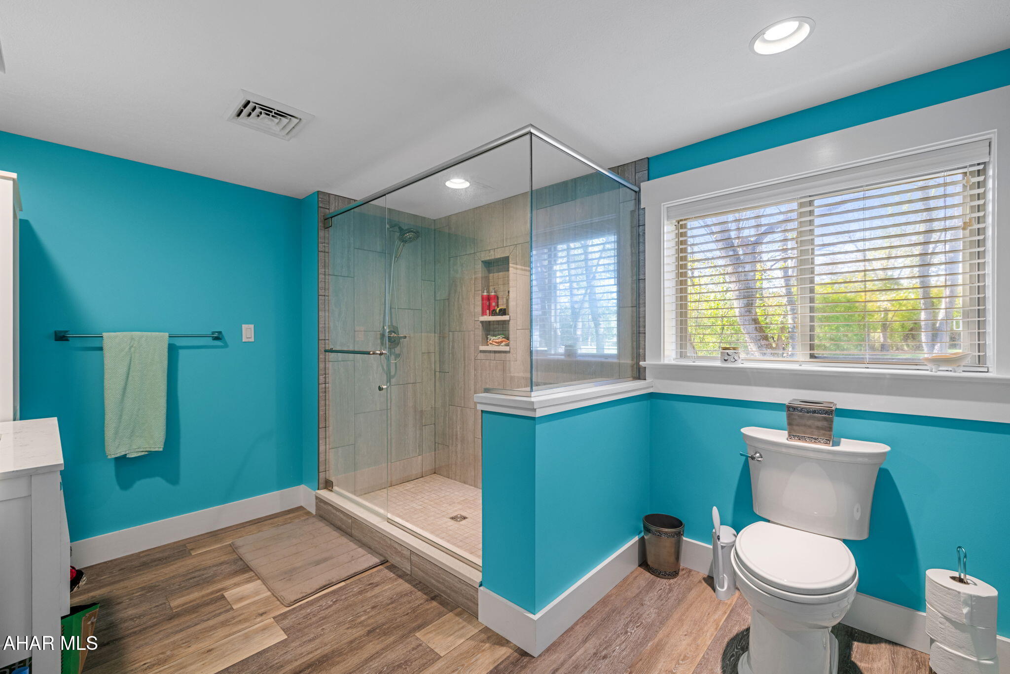 Rolling Hills - Residential