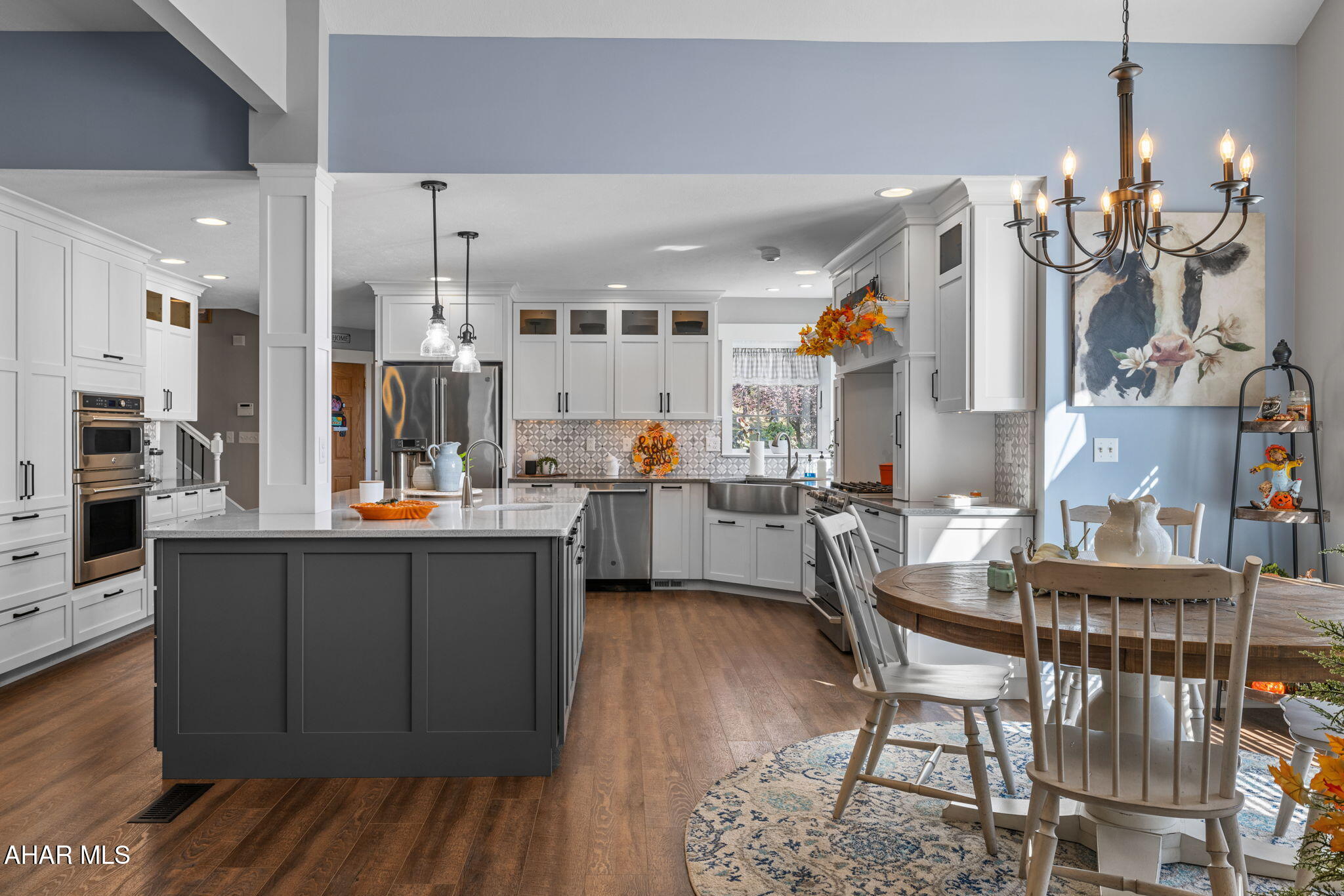 Rolling Hills - Residential