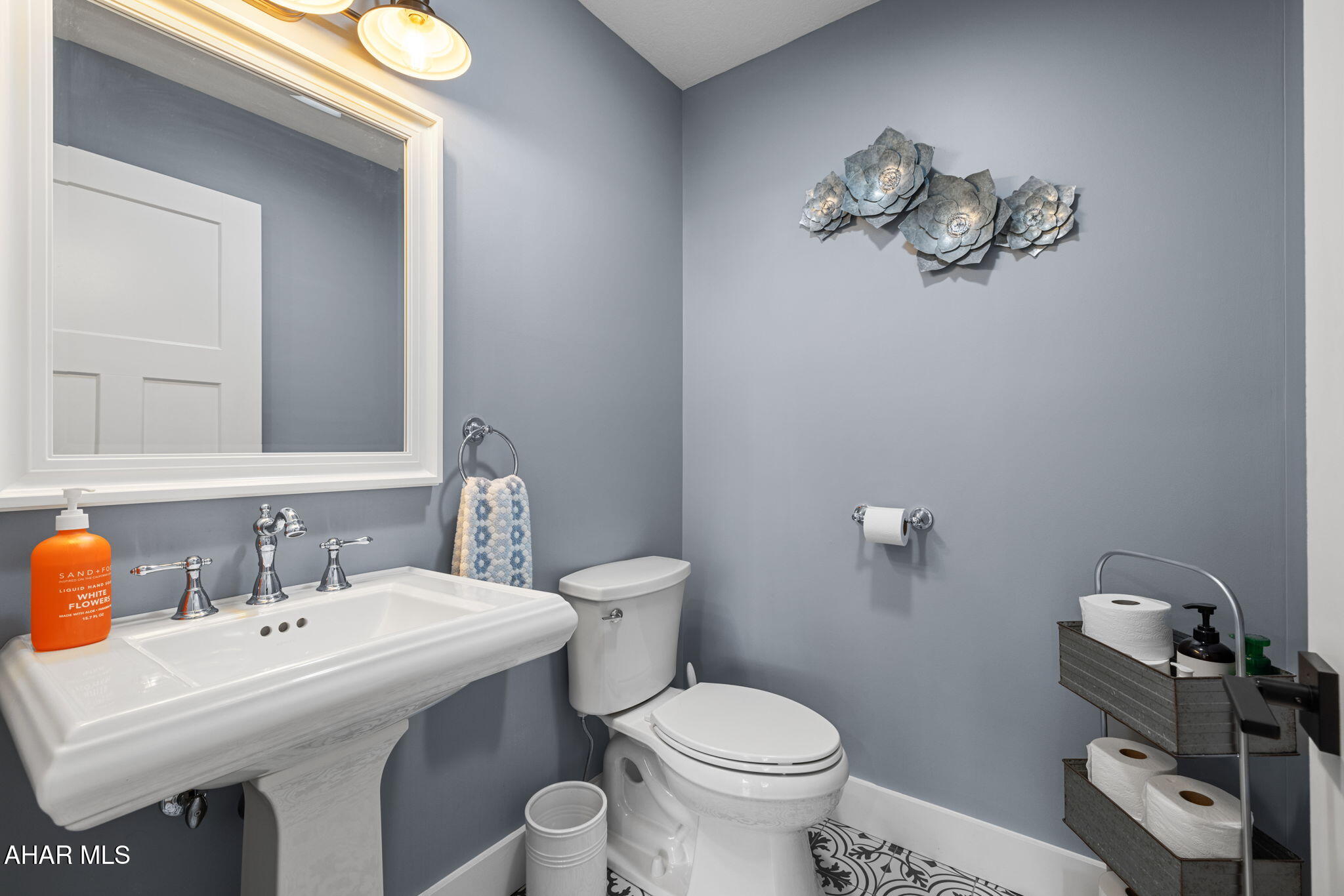 Rolling Hills - Residential