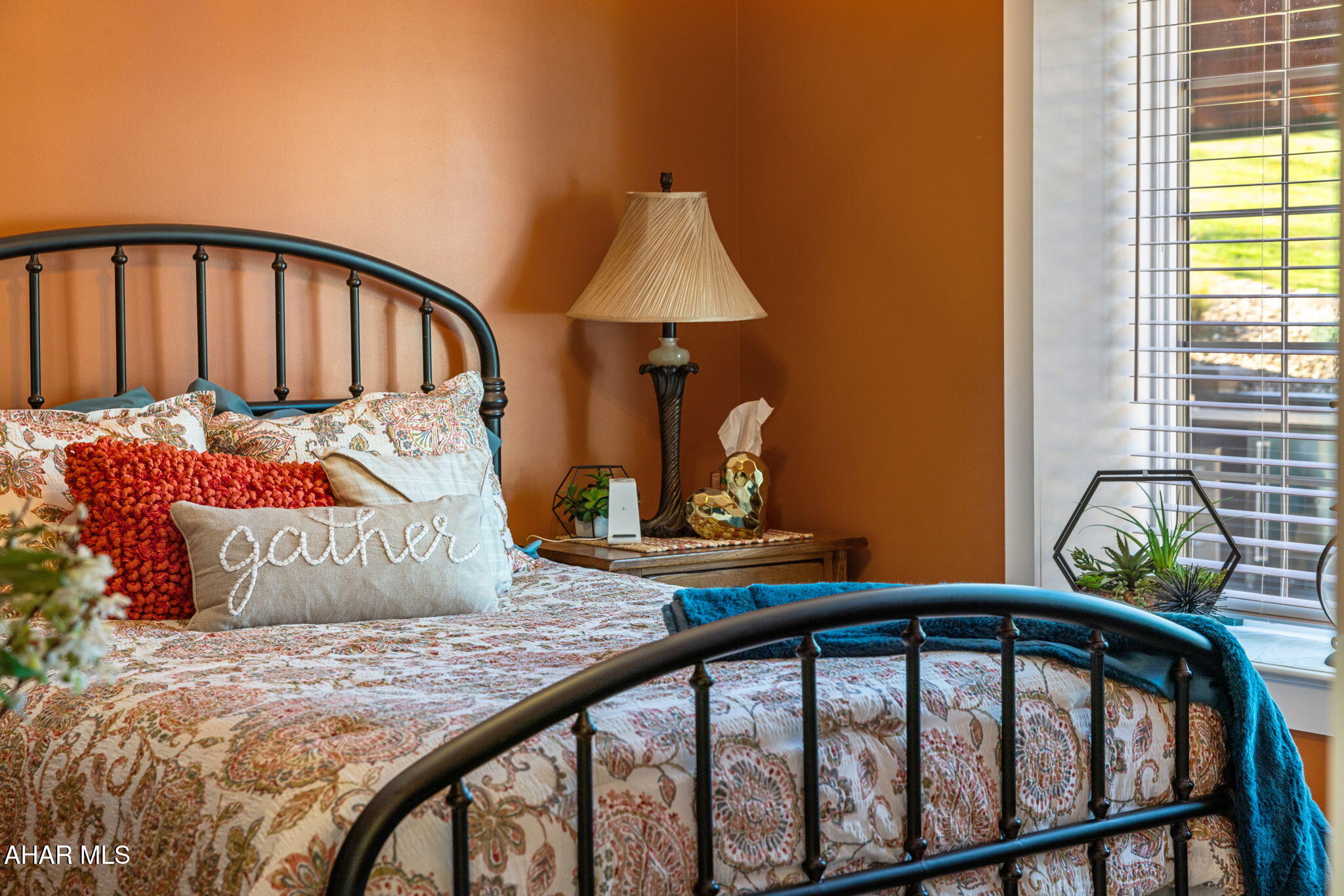 Rolling Hills - Residential