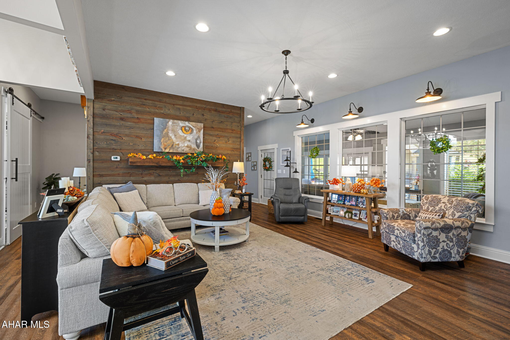 Rolling Hills - Residential