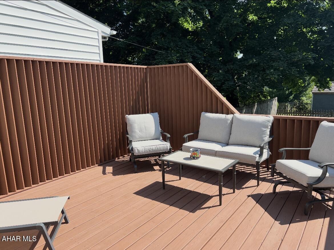 Baker Mansion - Residential