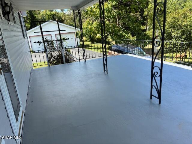 Maple Hollow - Residential