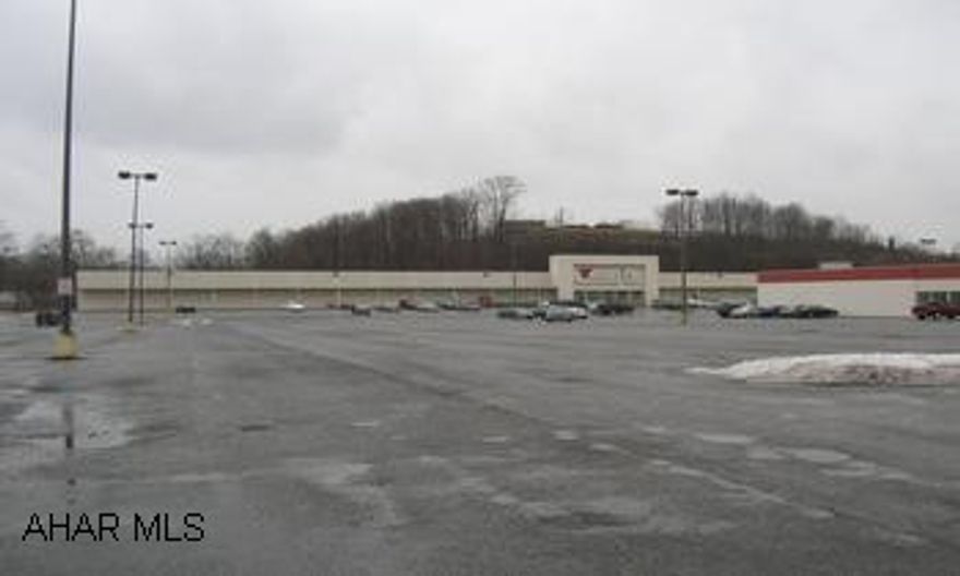 Confidential sale for comp purposes only. Value City Department Store with 7.731 acres.
