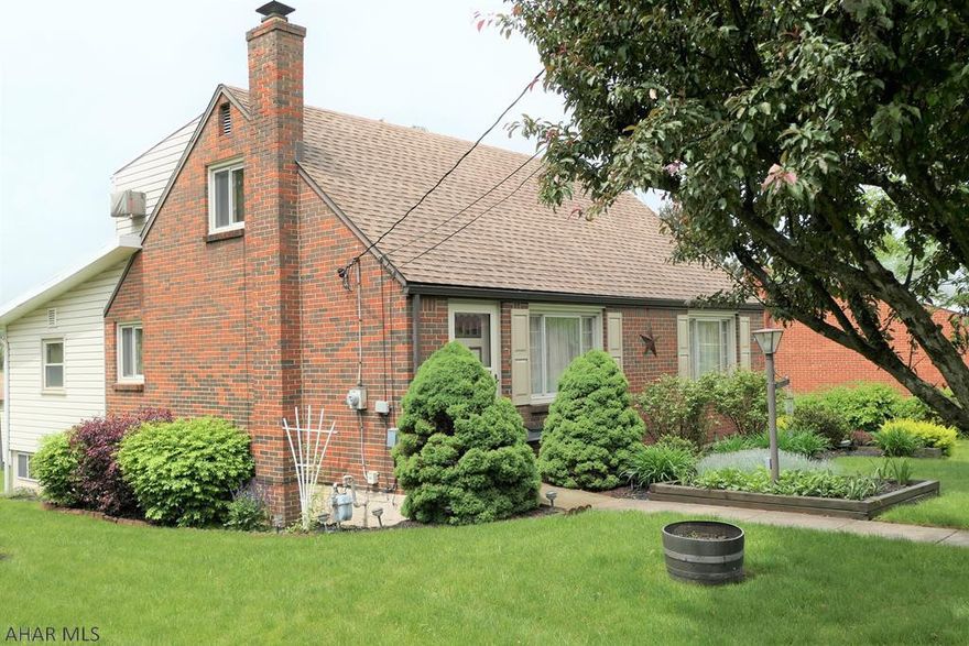 Really cute home with  first floor family room and den or home office addition.  Nice lower level sun porch.  It's definitely bigger than it looks from a drive-by!   One car integral garage plus detached one car garage.