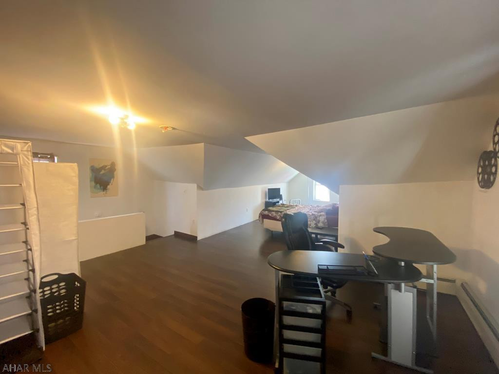 Juniata - Residential