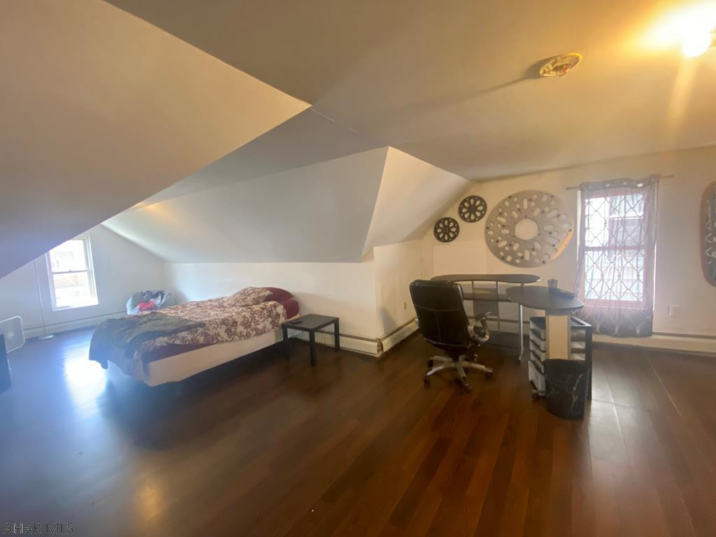 Juniata - Residential