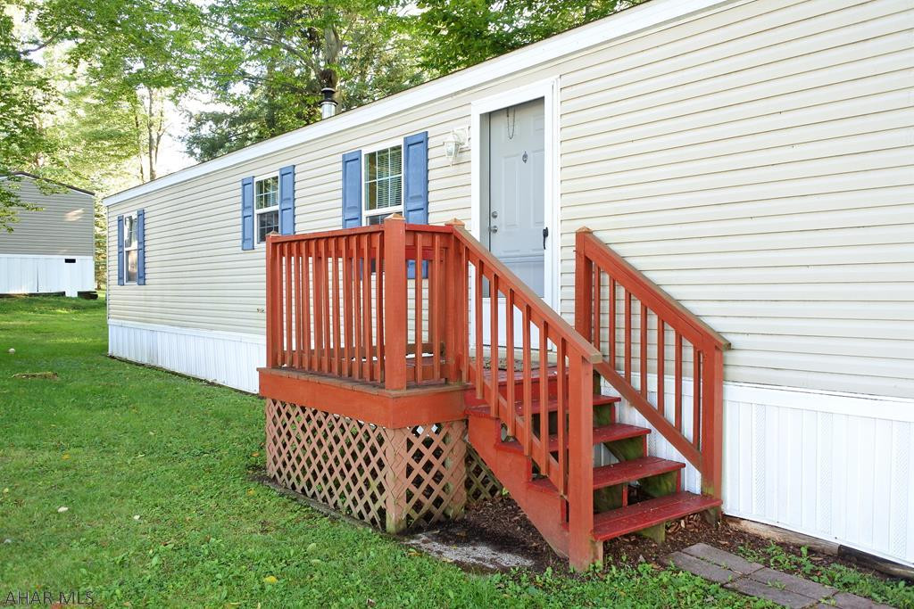 Laurel Woods - Residential