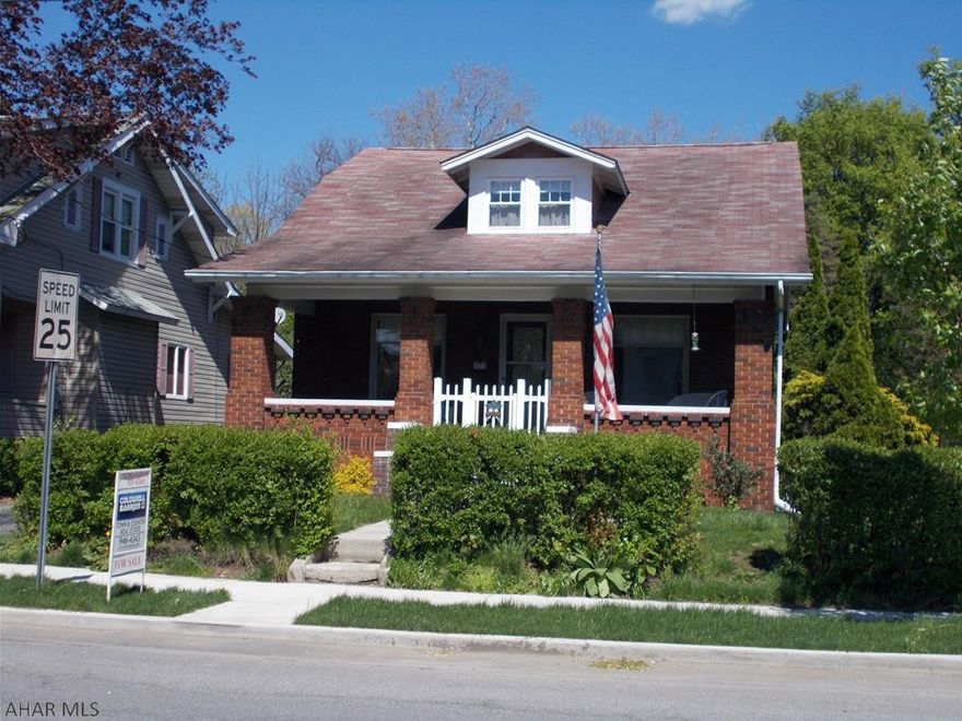 Neat, clean and totally move in ready,  Super nice brick Craftsman on an oversized lot in the HASD.  Check out the large detached garage, cozy front porch, nice open floor plan, natural woodwork, energy efficient windows and central air..