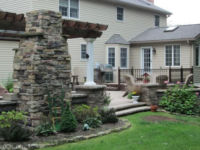 Stonehedge - Residential