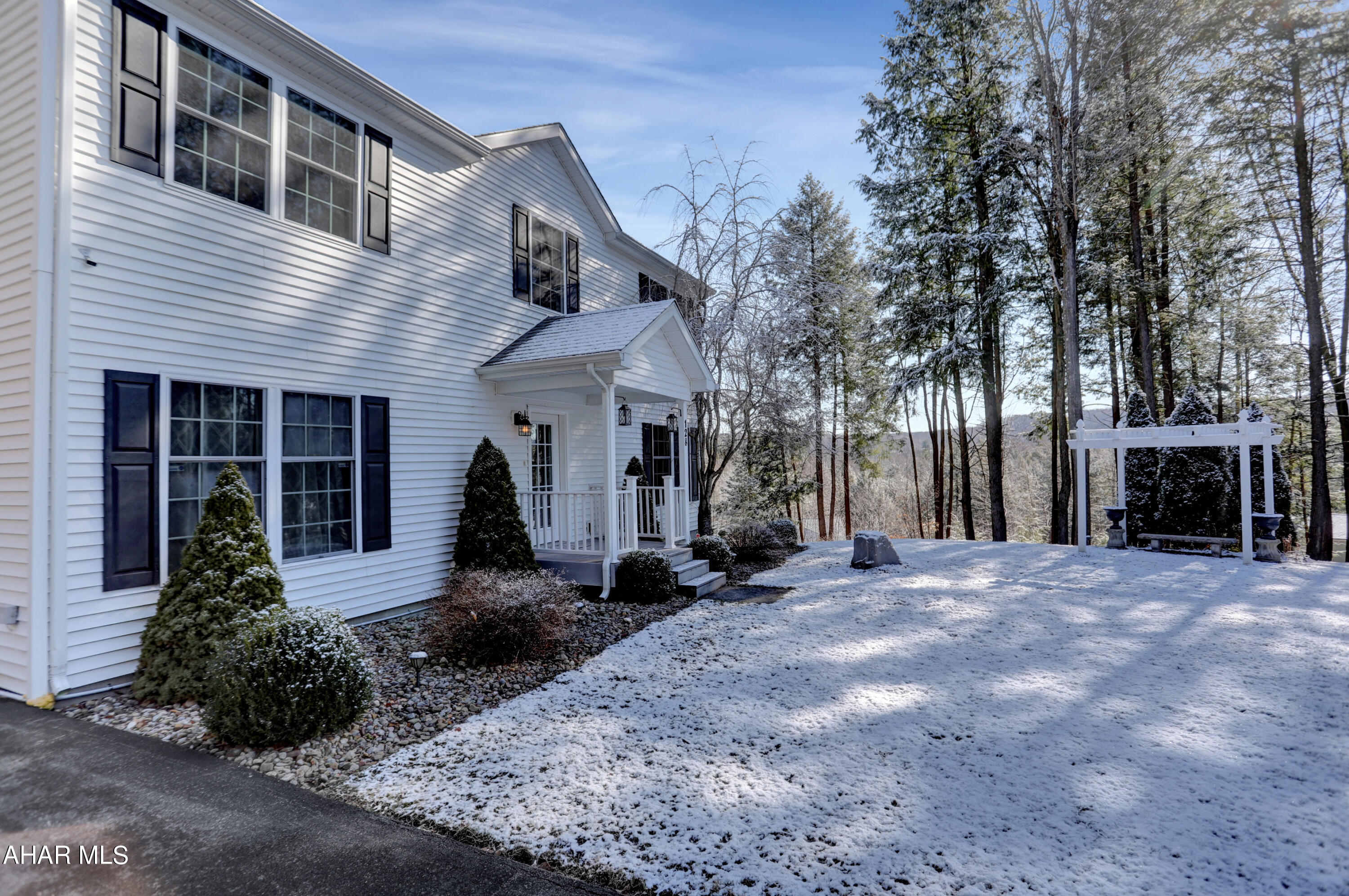 Cresson Lakes - Residential