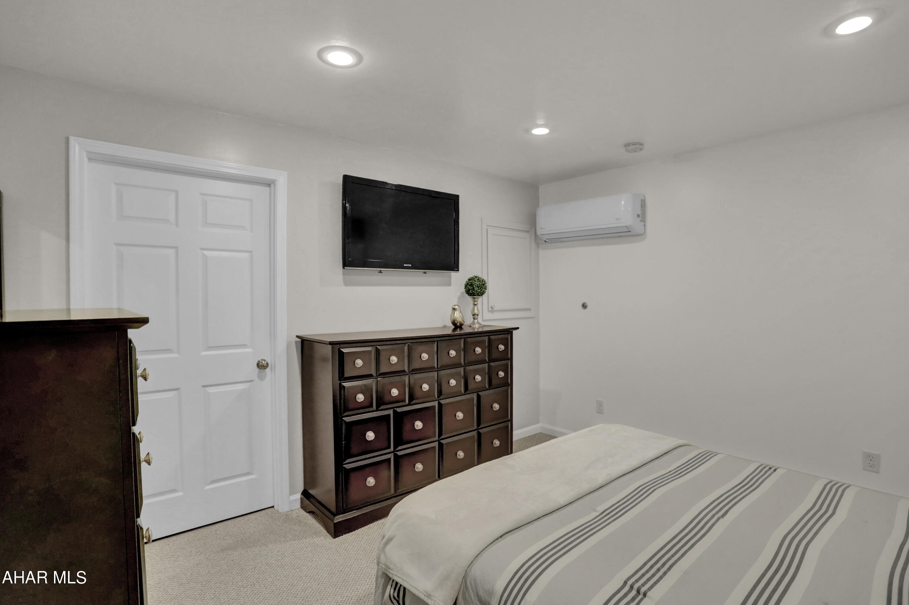 Cresson Lakes - Residential