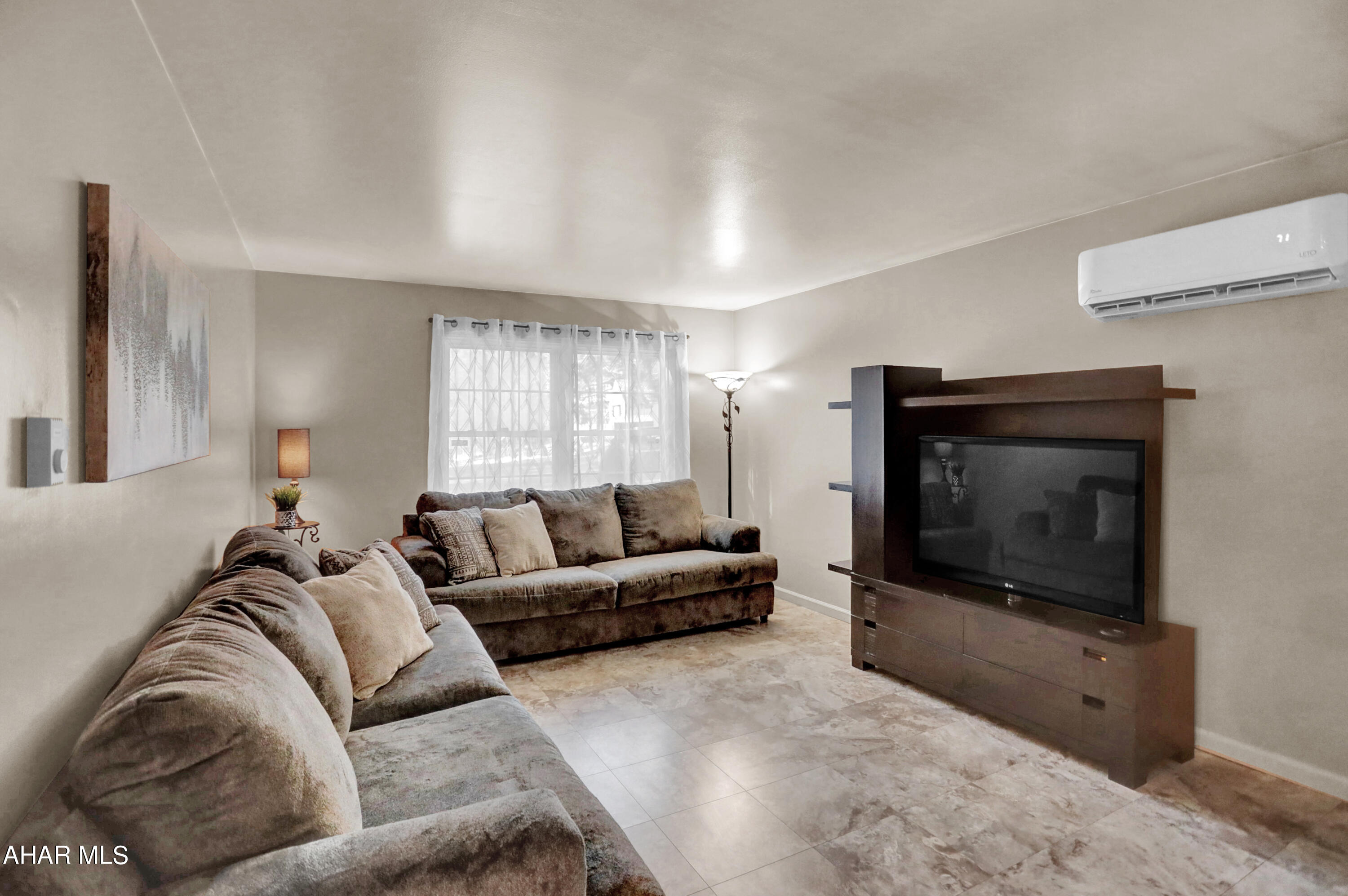 Cresson Lakes - Residential