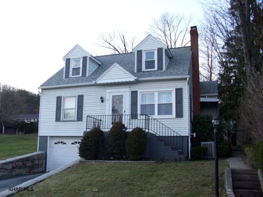 Move right in to this cape cod and enjoy a great neighborhood.  Large 2nd floor bedroom and two main floor bedrooms make this house ideal for just about anyone.  Ample fenced-in back yard with surprising privacy.  Roof is 3 years old.  High efficiency furnace with central air.  Priced well below recent appraisal.