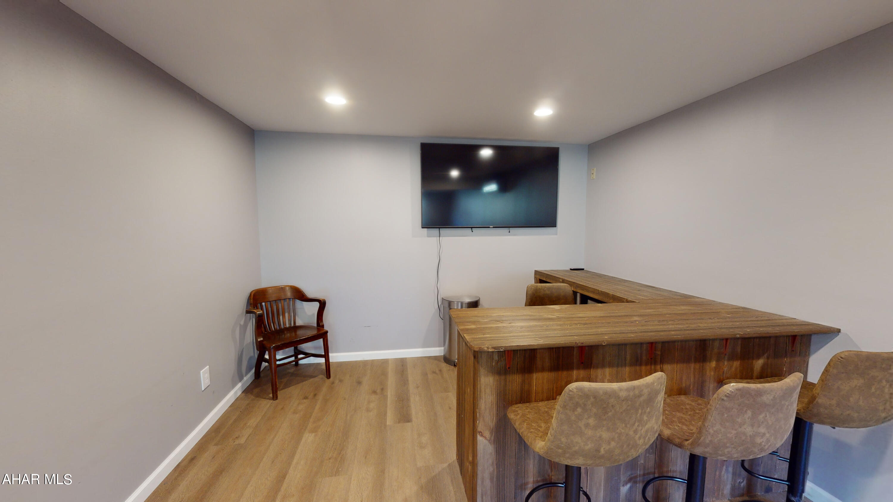 Scotch Valley - Residential