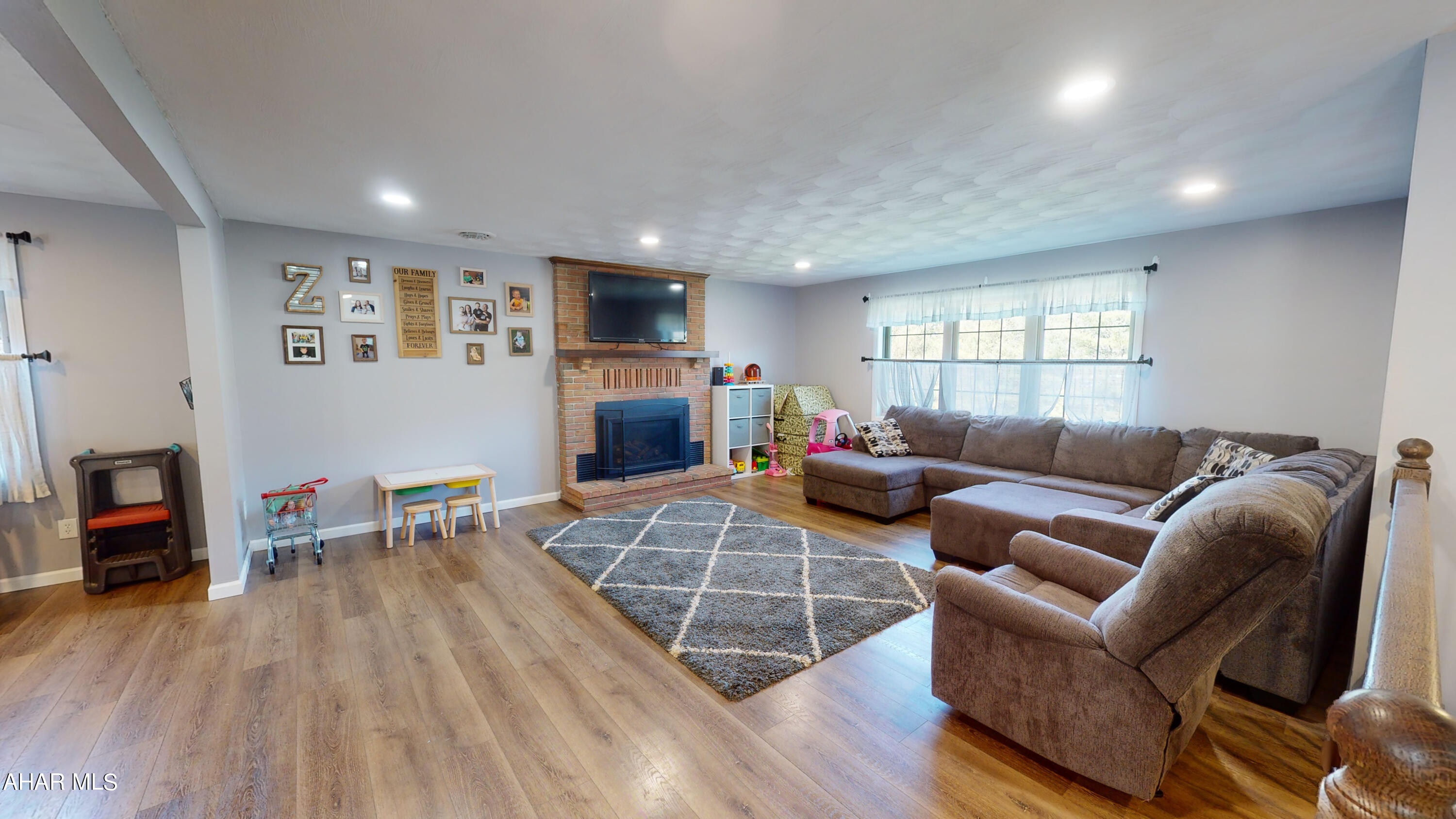 Scotch Valley - Residential